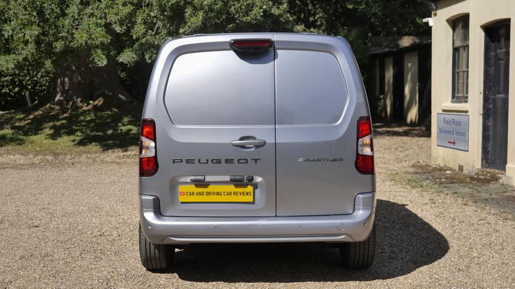 PEUGEOT PARTNER LONG DIESEL 1.5 BlueHDi 100 Professional Crew Van
